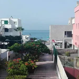  Apartment Near The Beach